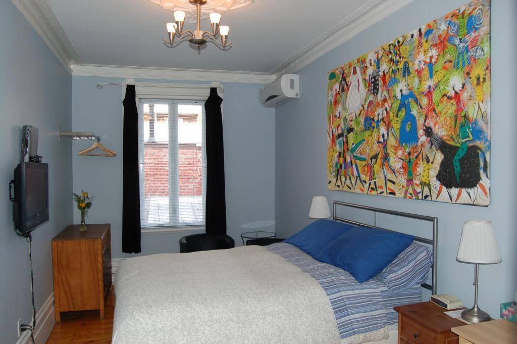 Le Chasseur Bed & Breakfast Montreal Room photo