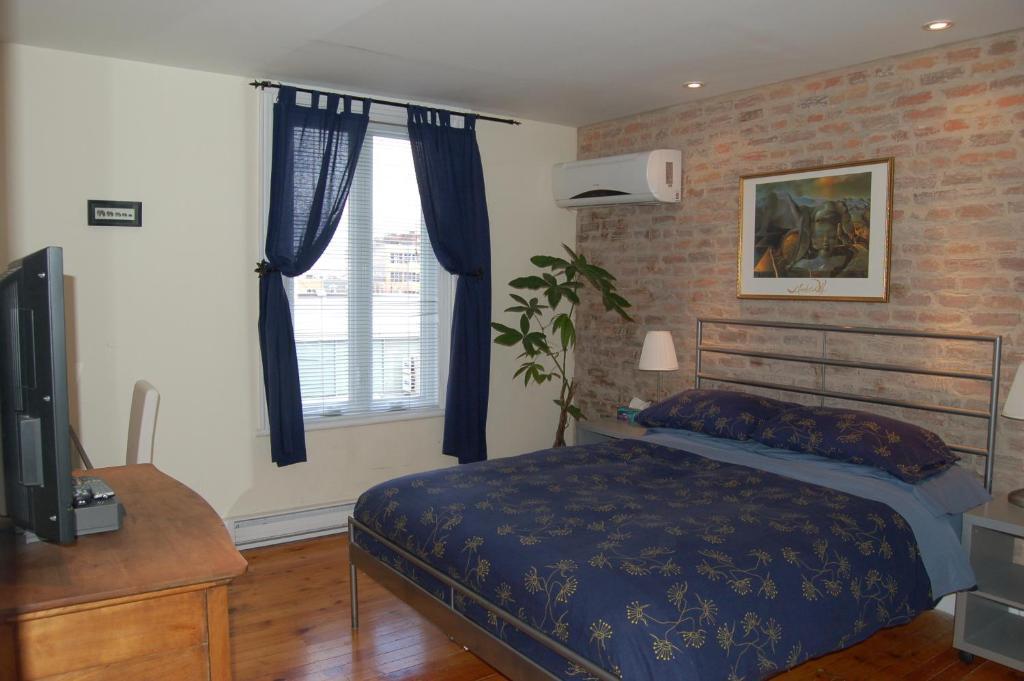 Le Chasseur Bed & Breakfast Montreal Room photo